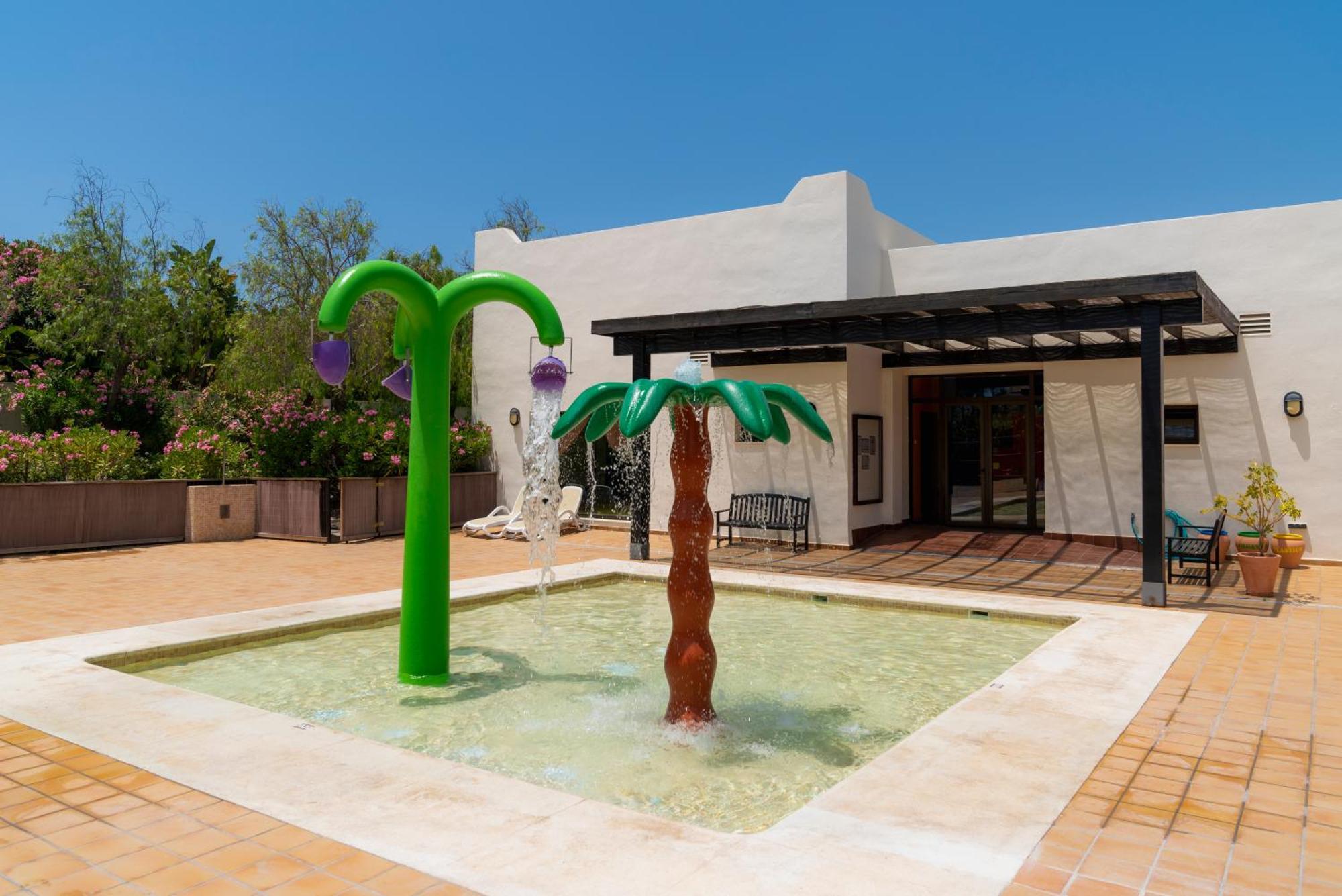 Impressive Playa Granada Golf Hotel 4*